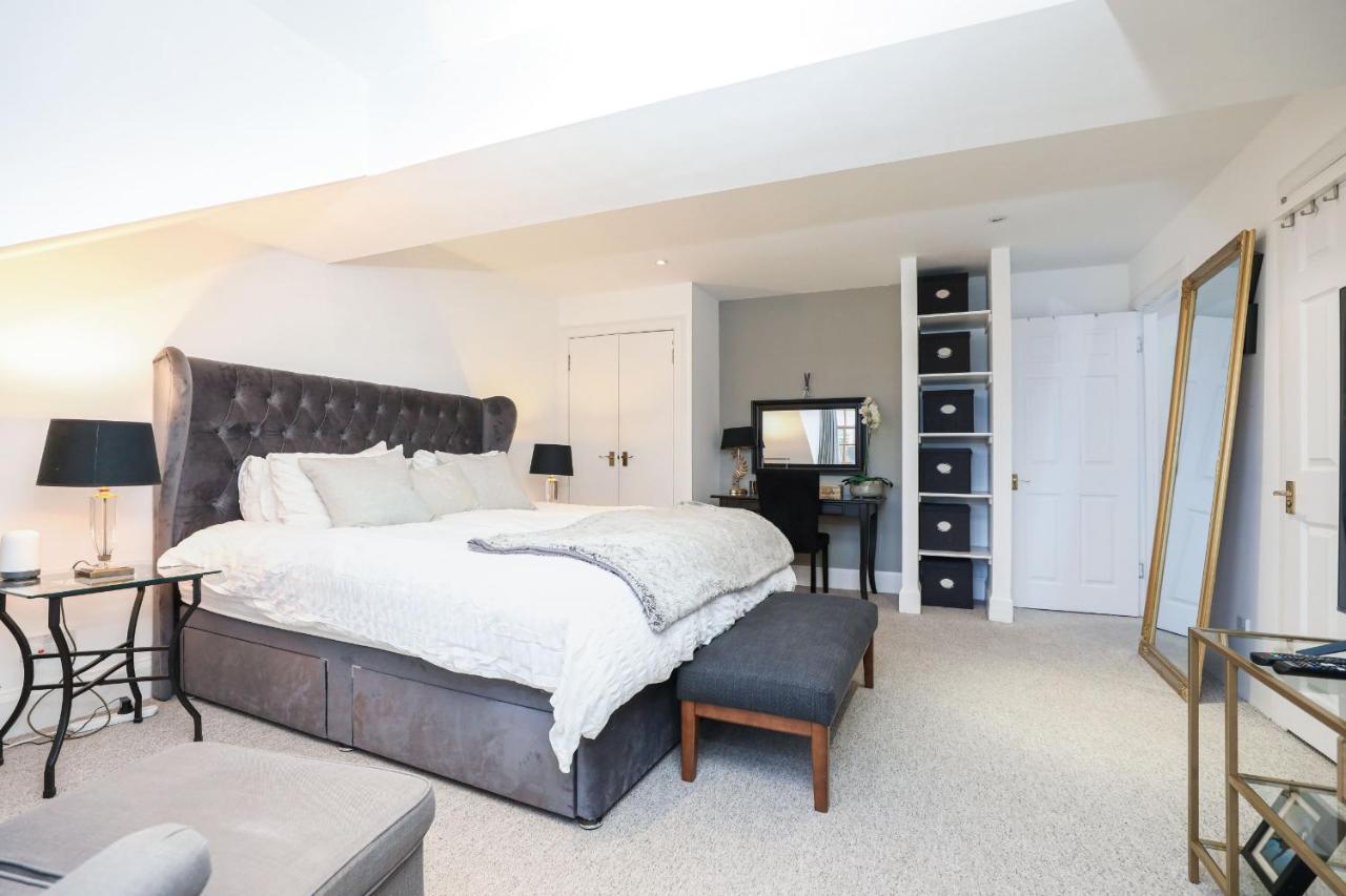 Luxury 3 Bed Royal Mile Apartment Эдинбург Экстерьер фото