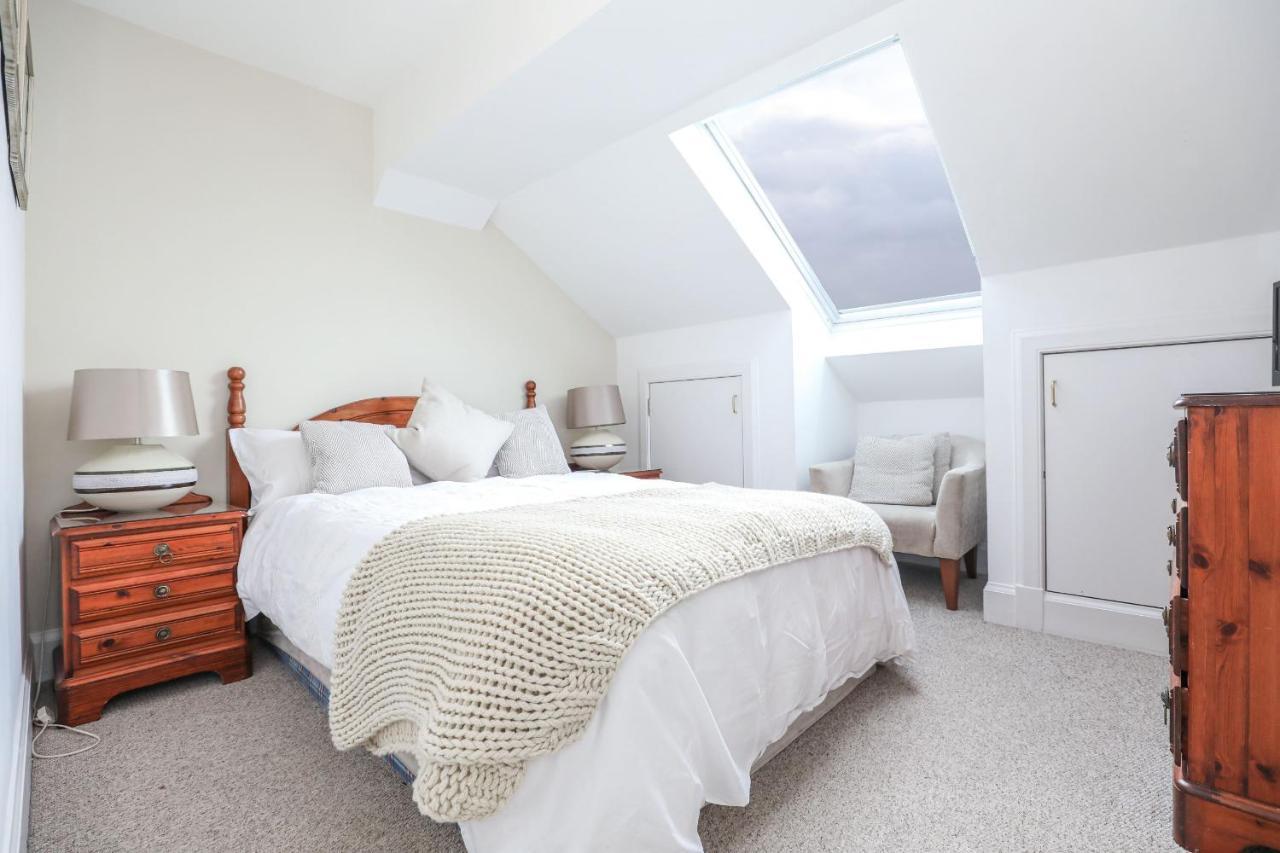 Luxury 3 Bed Royal Mile Apartment Эдинбург Экстерьер фото