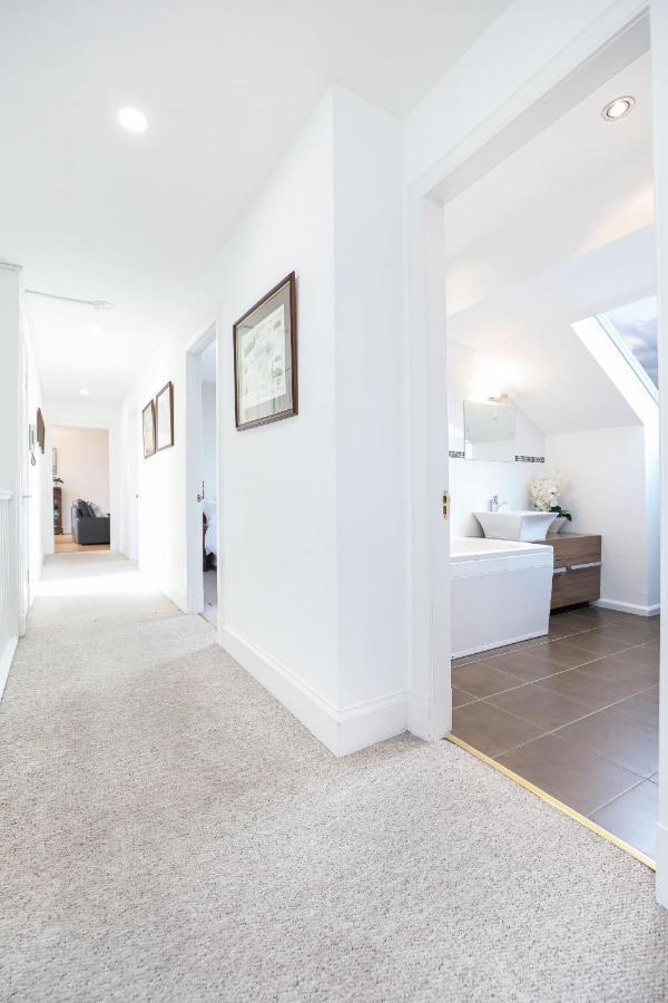 Luxury 3 Bed Royal Mile Apartment Эдинбург Экстерьер фото