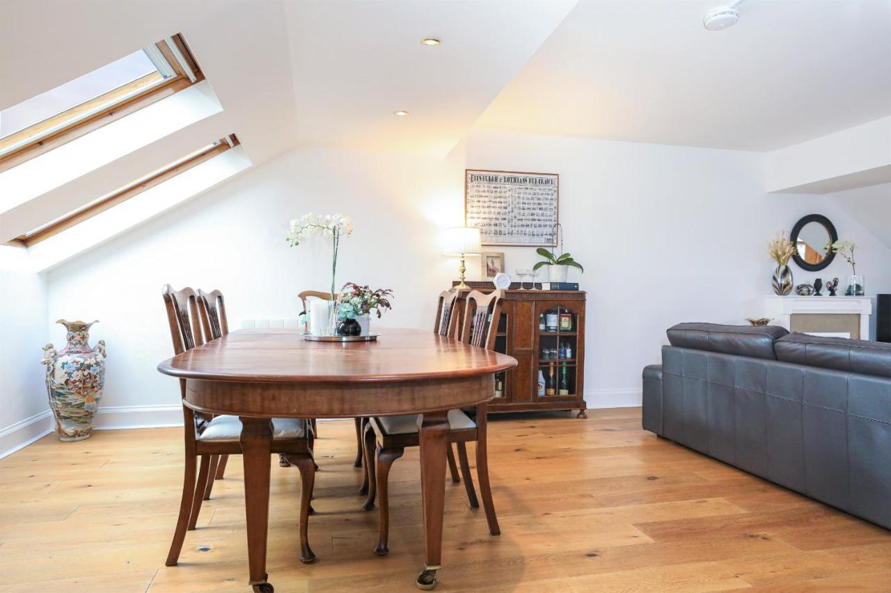 Luxury 3 Bed Royal Mile Apartment Эдинбург Экстерьер фото
