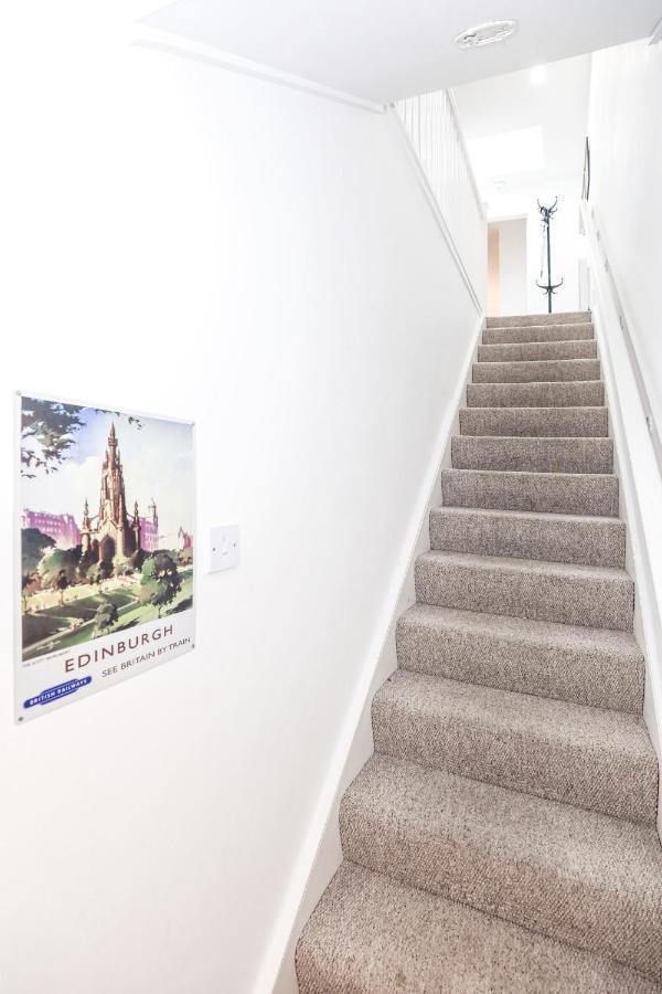 Luxury 3 Bed Royal Mile Apartment Эдинбург Экстерьер фото