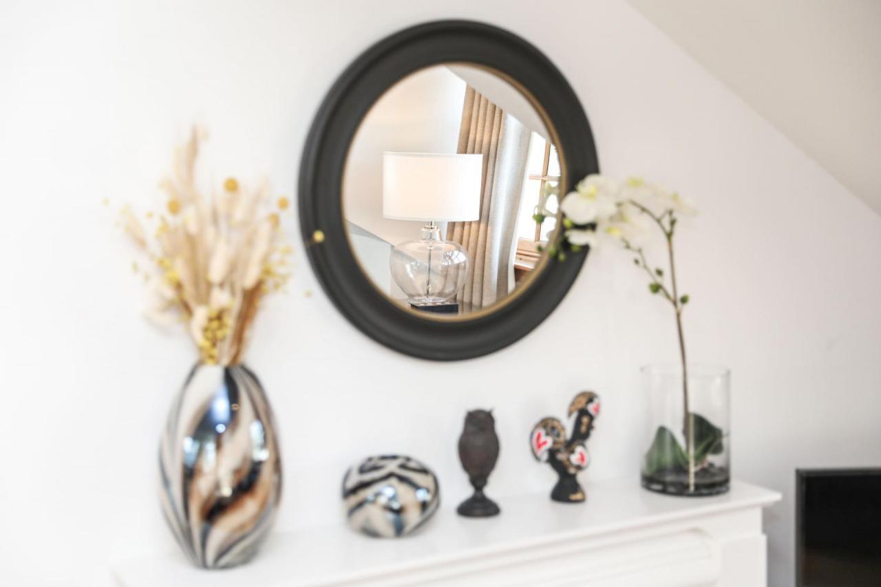 Luxury 3 Bed Royal Mile Apartment Эдинбург Экстерьер фото